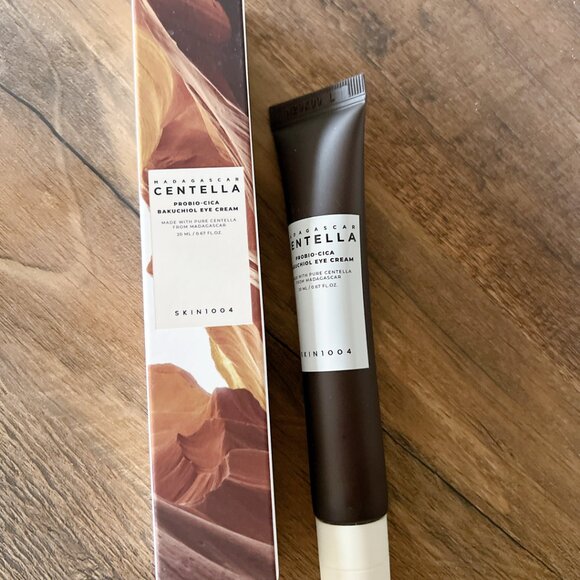 SKIN1004 Madagascar Centella Probio-Cica Bakuchiol Eye Cream 20 ml 0.67 fl.oz - Picture 2 of 4